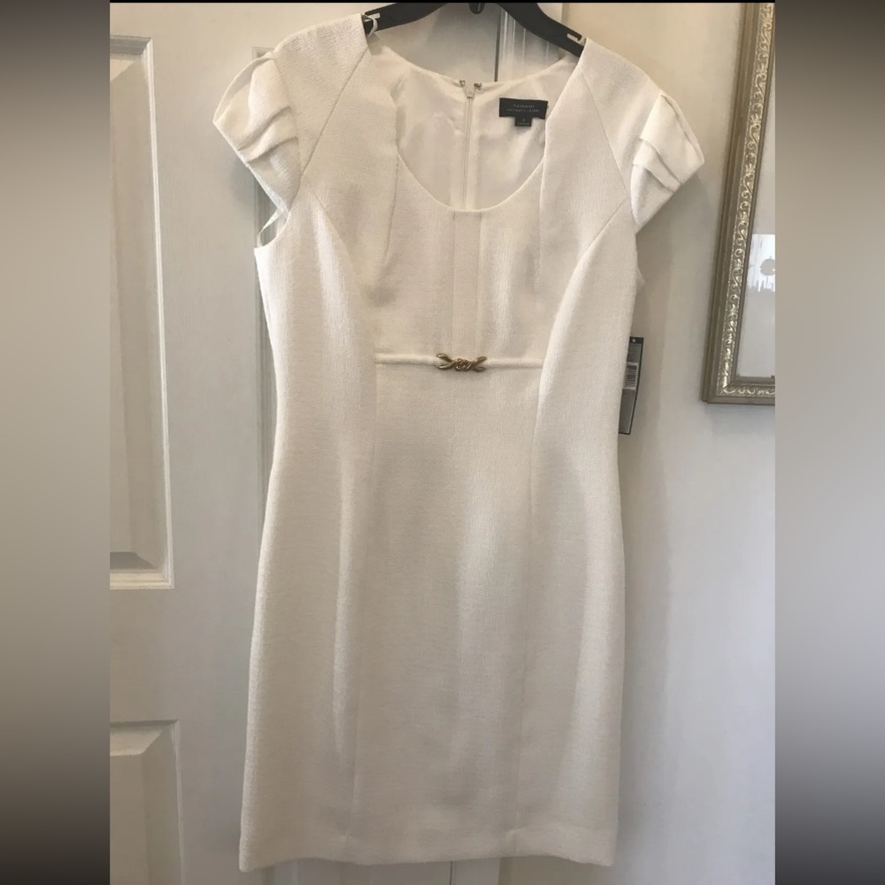 Tahari Arthur Levine Ivory White Cap-Sleeve Party Sheath Gold Belt Dress 8 NWT